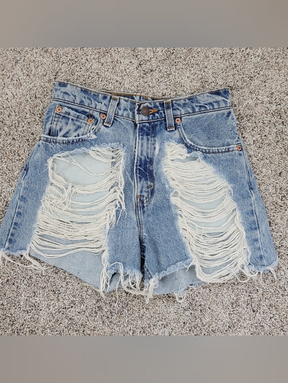 Vintage Levi's 560 Loose Fit Straight Leg Jean Shorts Womens 24 Made in USA